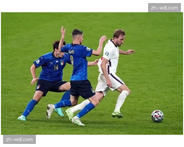 里昂官方宣布中场核心卡克雷因伤赛季报销,球队保级之路再受打击 里昂官方宣布中场核心卡克雷因伤赛季报销,球队保级之路再受打击