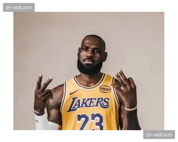 火箭根本挡不住勒布朗-詹姆斯，即便他已经41岁了